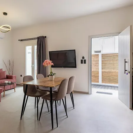 Parikia's Urban Oasis Parikia (Paros)