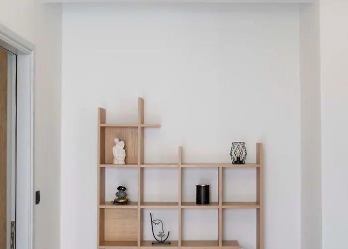 Parikia's Urban Oasis * Parikia (Paros)