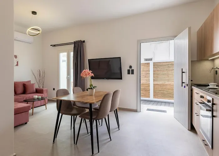 Parikia's Urban Oasis Parikia (Paros)