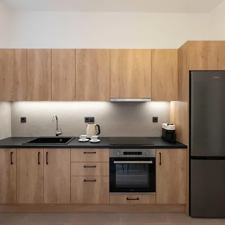 Parikia's Urban Oasis * Parikia (Paros)