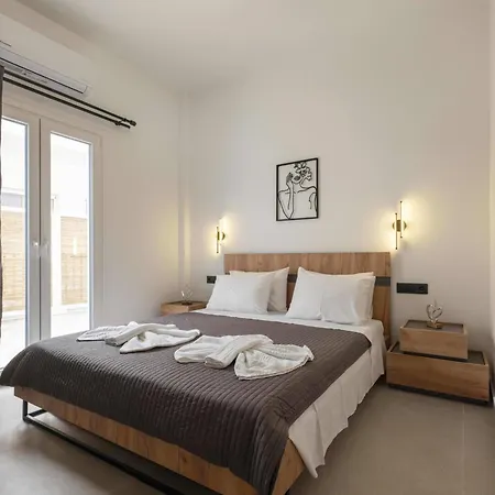 Parikia's Urban Oasis