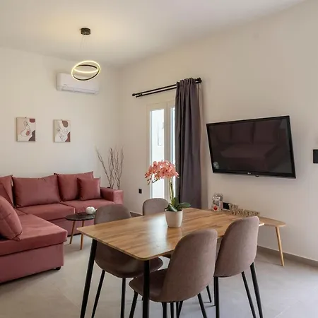 Holiday home Parikia's Urban Oasis