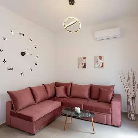 Parikia's Urban Oasis